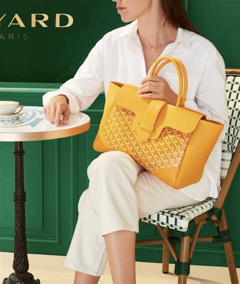 goyard saigon tote bag price|goyard saigon top handle bag.